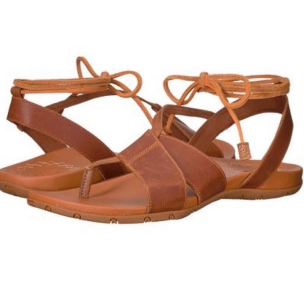 New Chaco leather arch support sandals Sz 8